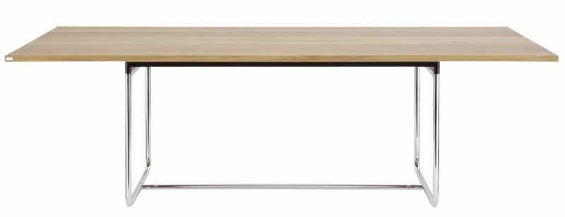S 1070 Thonet Esstisch mit heller Holzplatte und verchromtem Stahlrohrgestell, modernes Design.